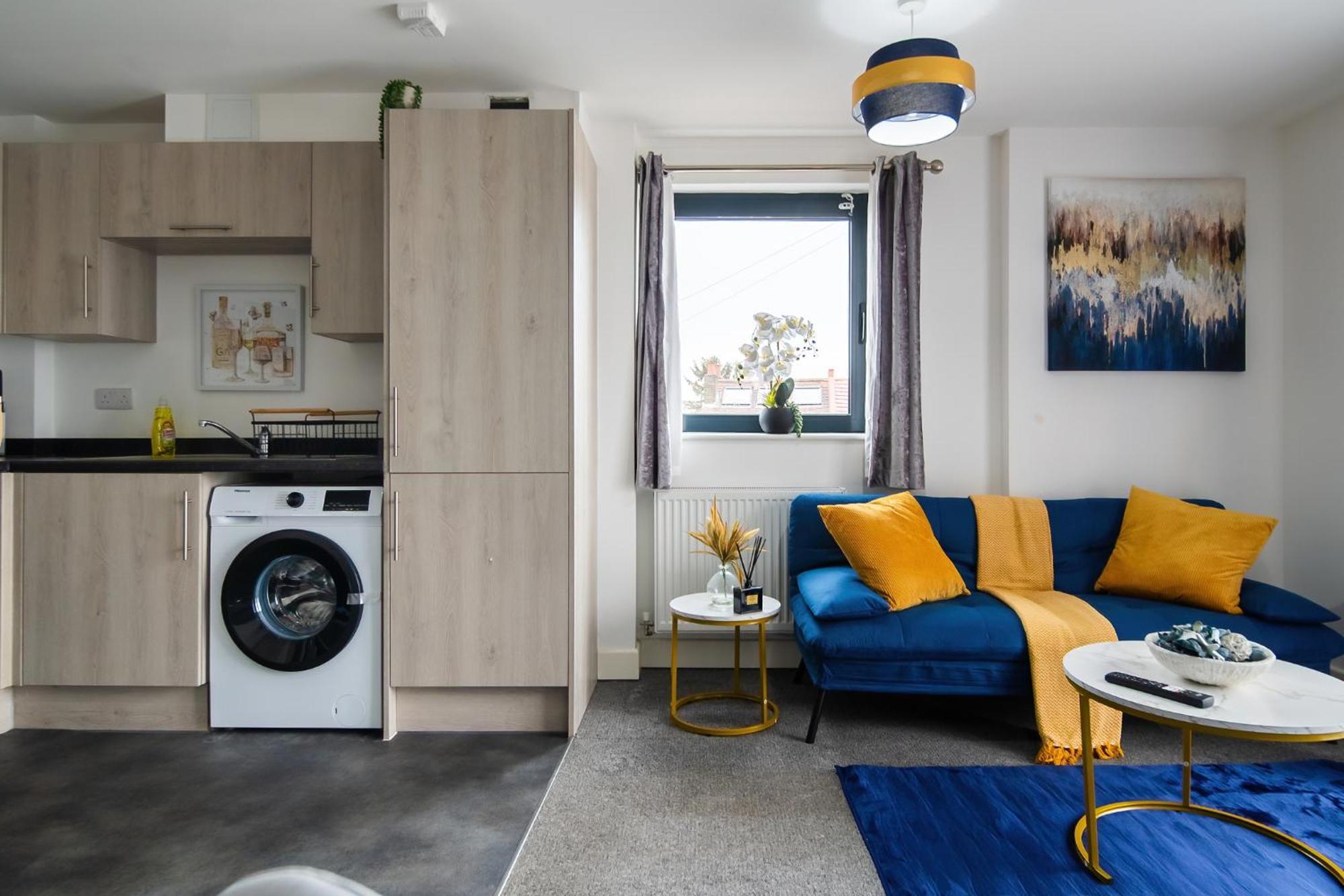 One And Two Bed Apartments Slough Near Heathrow Colnbrook ภายนอก รูปภาพ