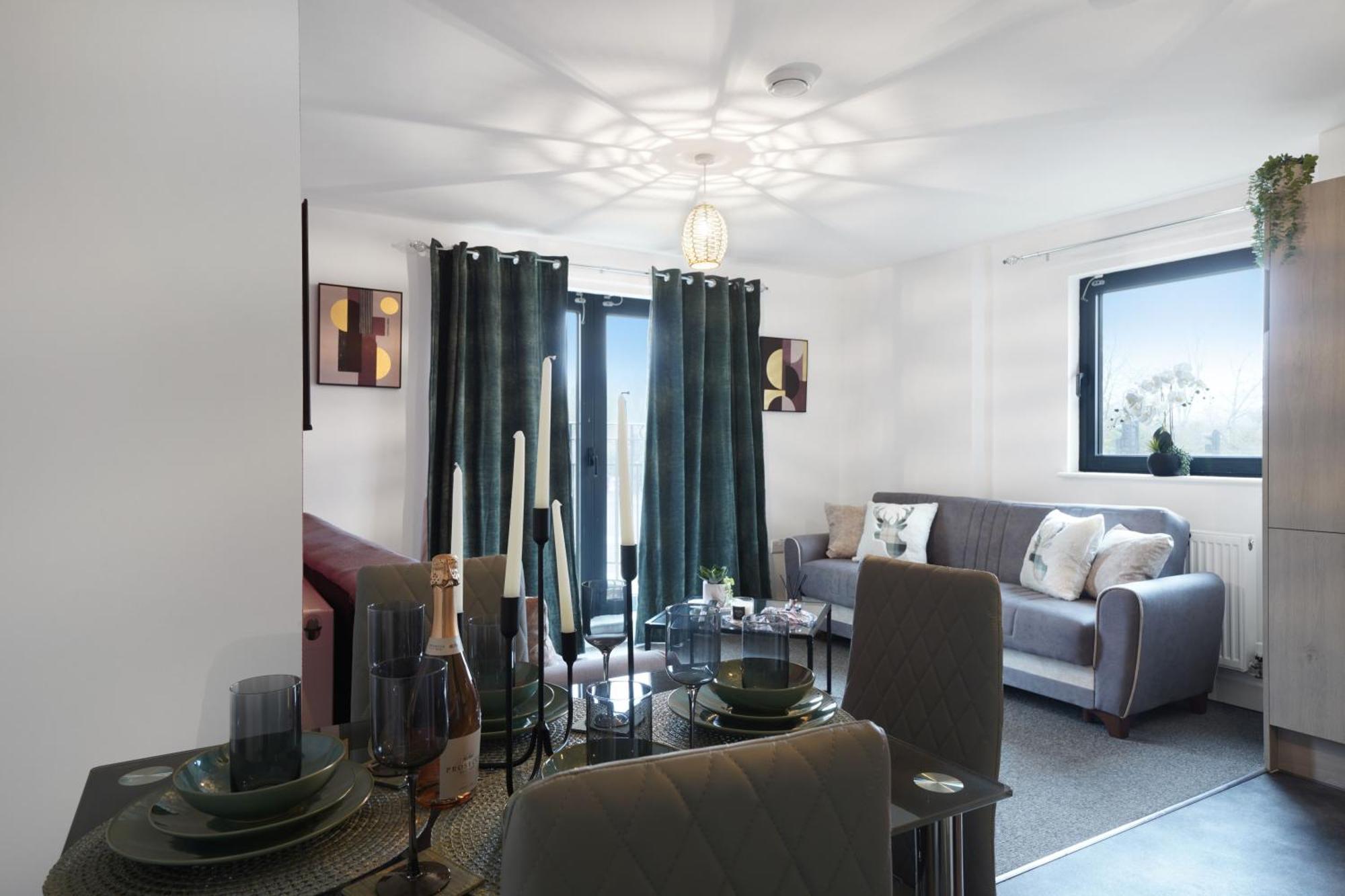 One And Two Bed Apartments Slough Near Heathrow Colnbrook ภายนอก รูปภาพ