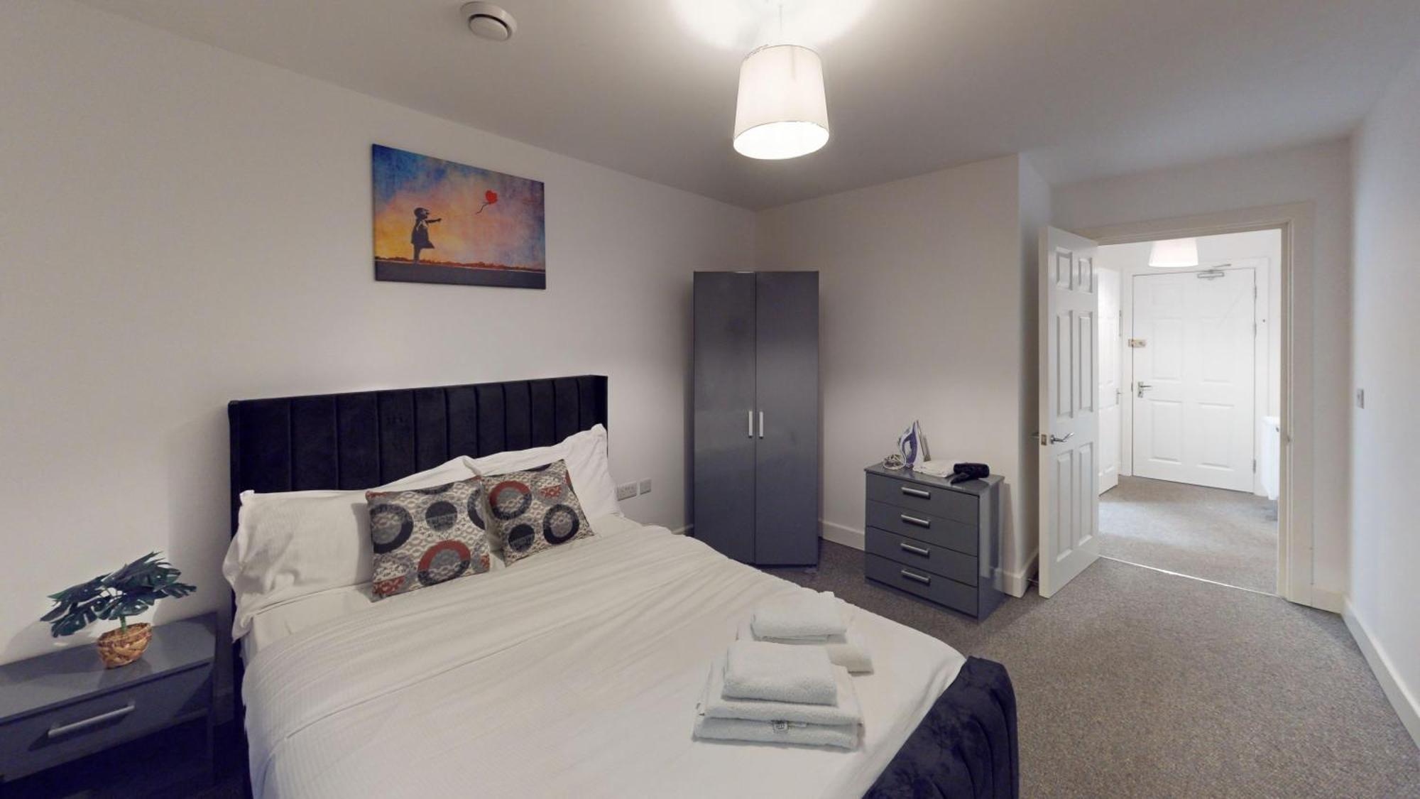 One And Two Bed Apartments Slough Near Heathrow Colnbrook ภายนอก รูปภาพ